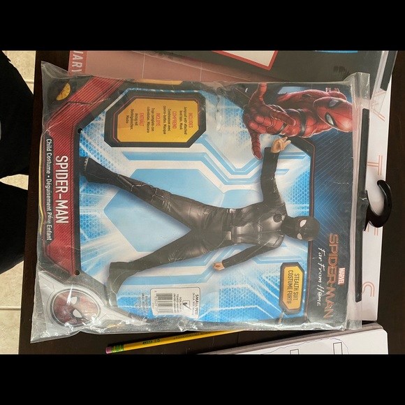 Spider-Man costume stealth suit small 4-6